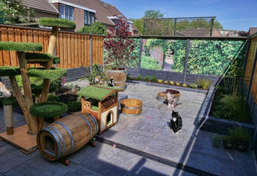 Cat-proof fence installation